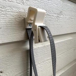 Parvekelasien seinälukko